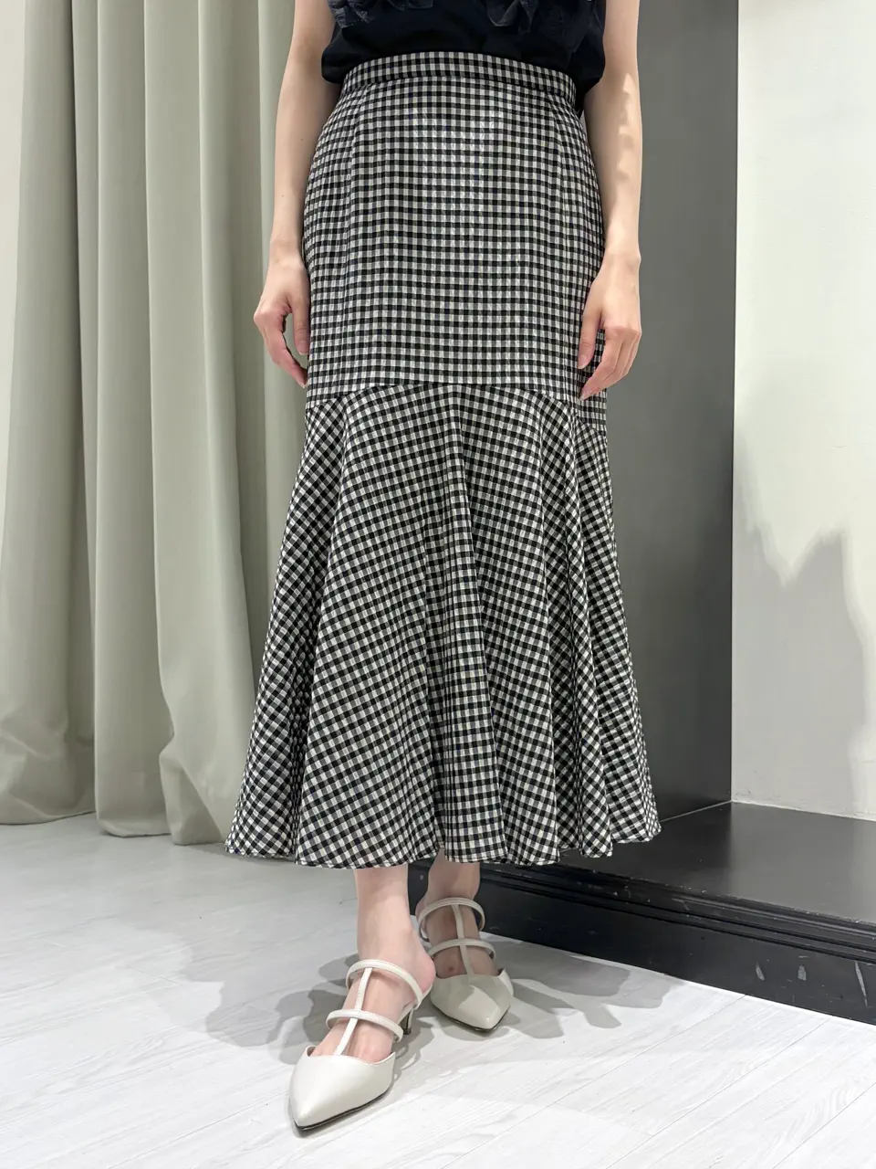 GRACE CONTINENTAL Abe コーディネート画像
