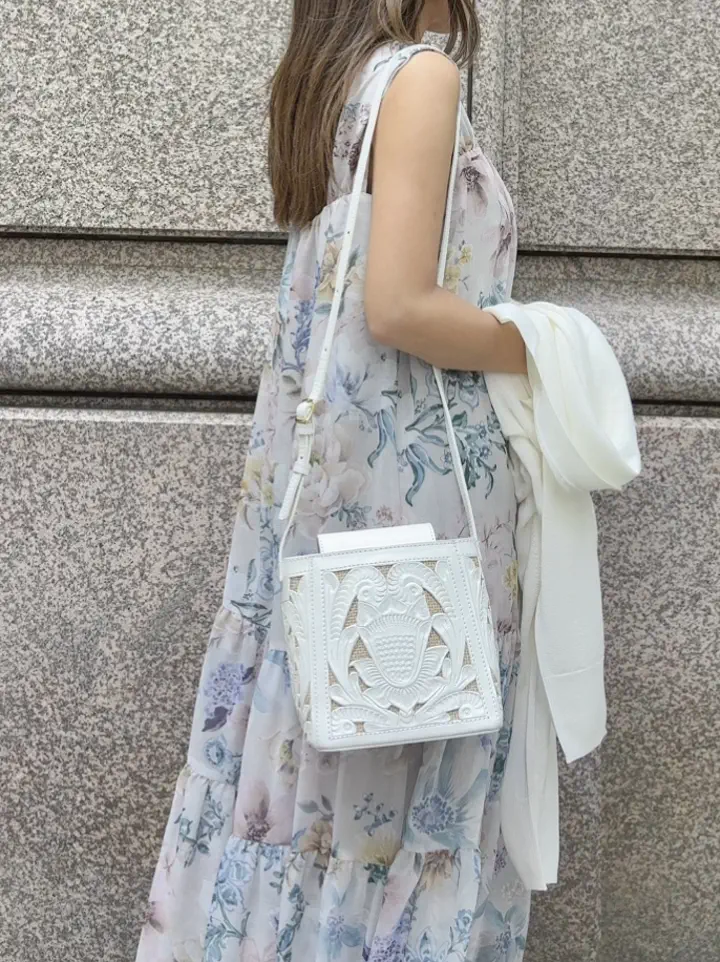 GRACE CONTINENTAL yukimi yonee コーディネート画像