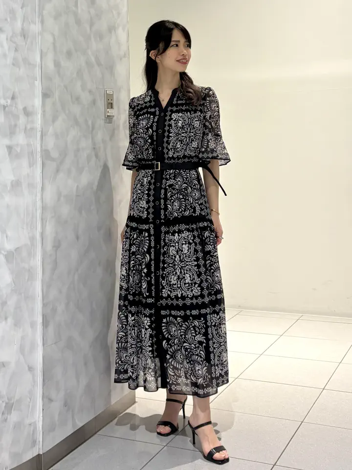 GRACE CONTINENTAL FUKUSHIMA YURIE コーディネート画像