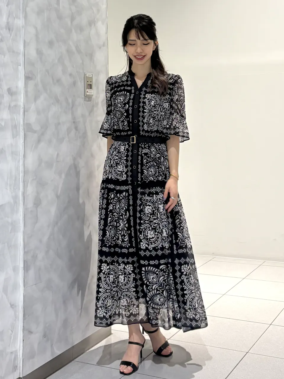GRACE CONTINENTAL FUKUSHIMA YURIE コーディネート画像