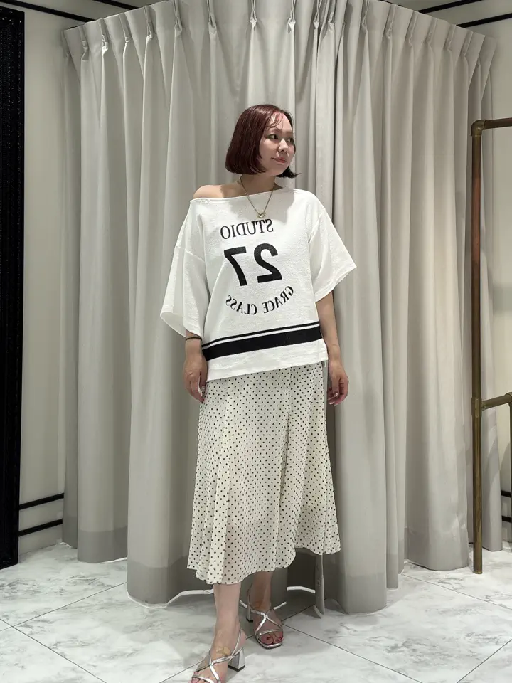 GRACE CONTINENTAL Izumi コーディネート画像