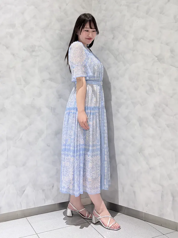 GRACE CONTINENTAL 根本　紗良 コーディネート画像