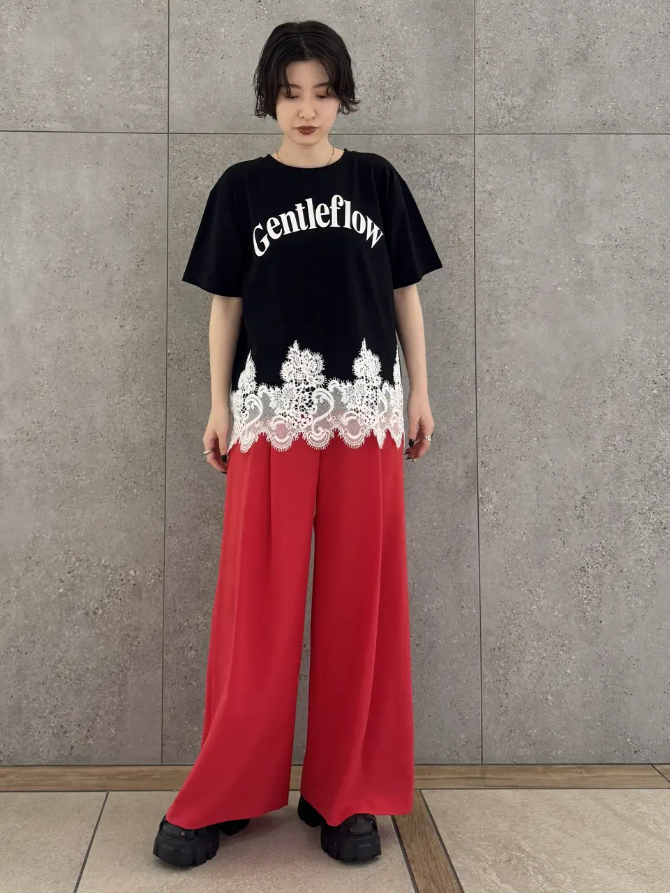 GRACE CONTINENTAL 村上 麗華 コーディネート画像