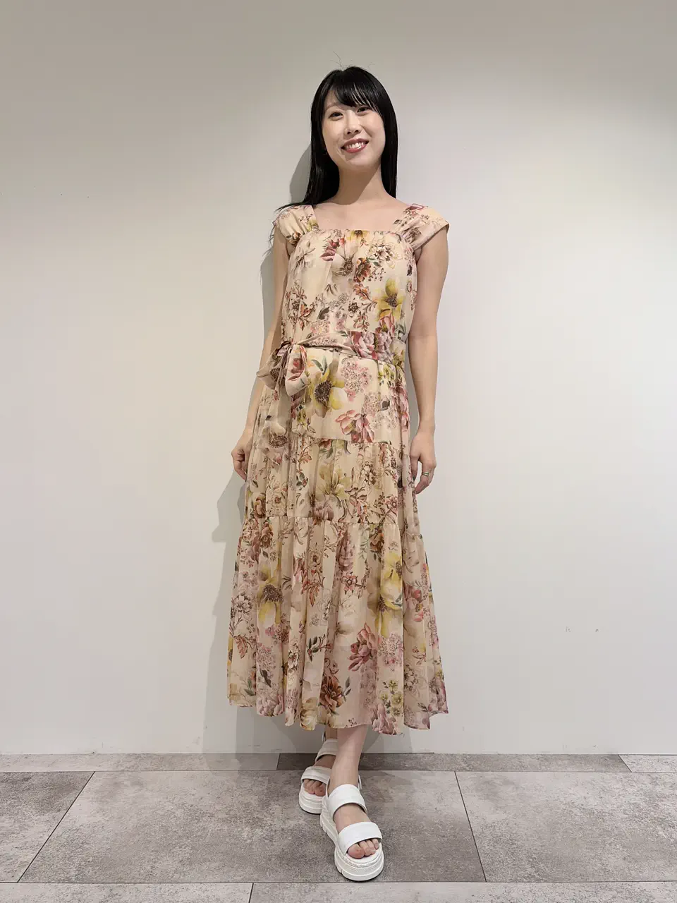 GRACE CONTINENTAL 端場 わかな コーディネート画像