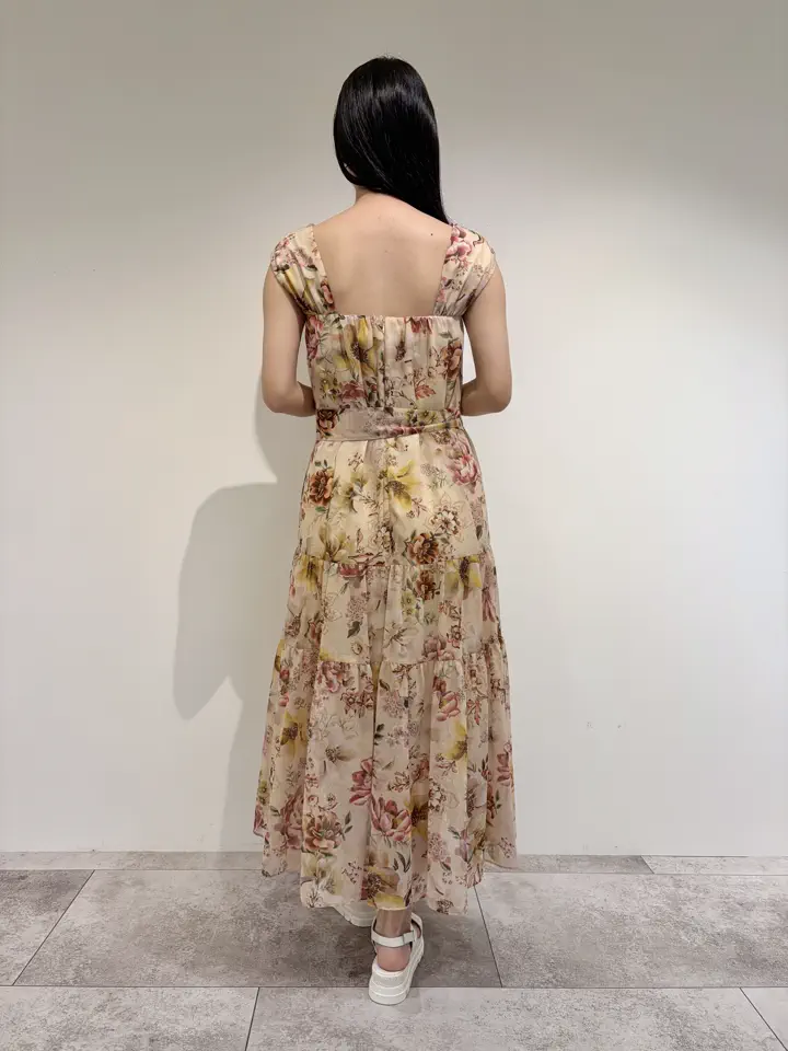 GRACE CONTINENTAL 端場 わかな コーディネート画像