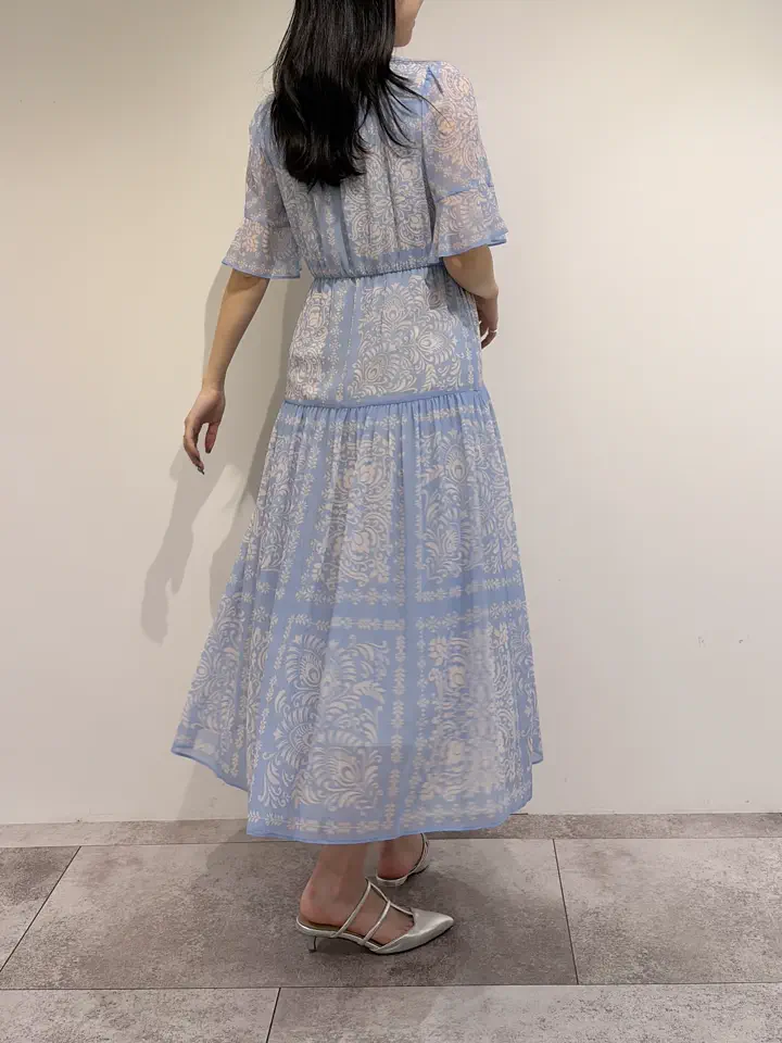 GRACE CONTINENTAL 端場 わかな コーディネート画像