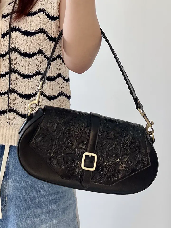 GRACE CONTINENTAL NORIA コーディネート画像