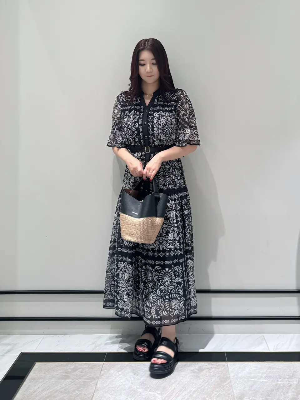GRACE CONTINENTAL MOMOKO コーディネート画像
