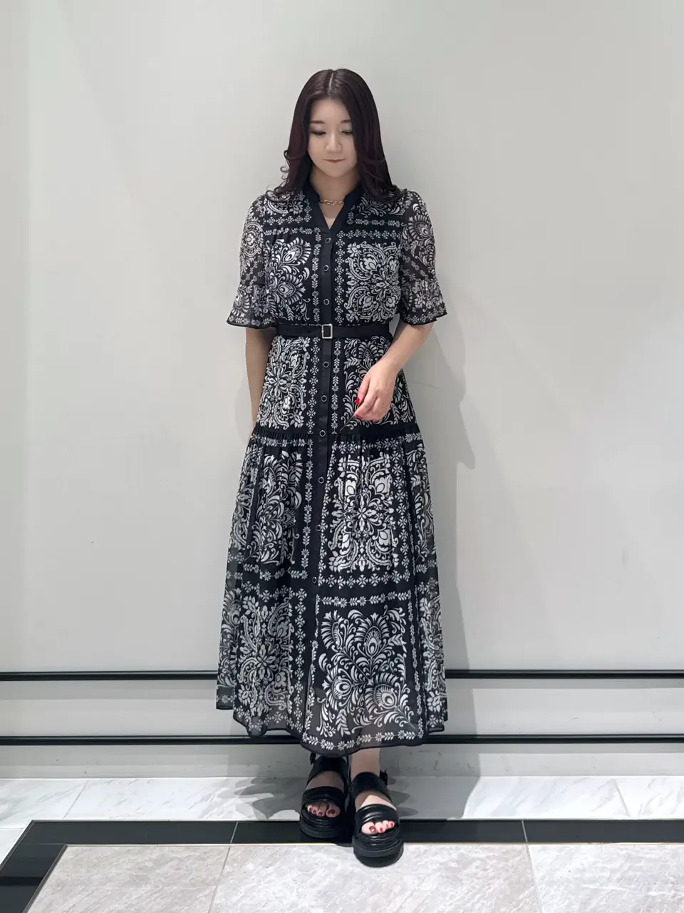GRACE CONTINENTAL MOMOKO コーディネート画像