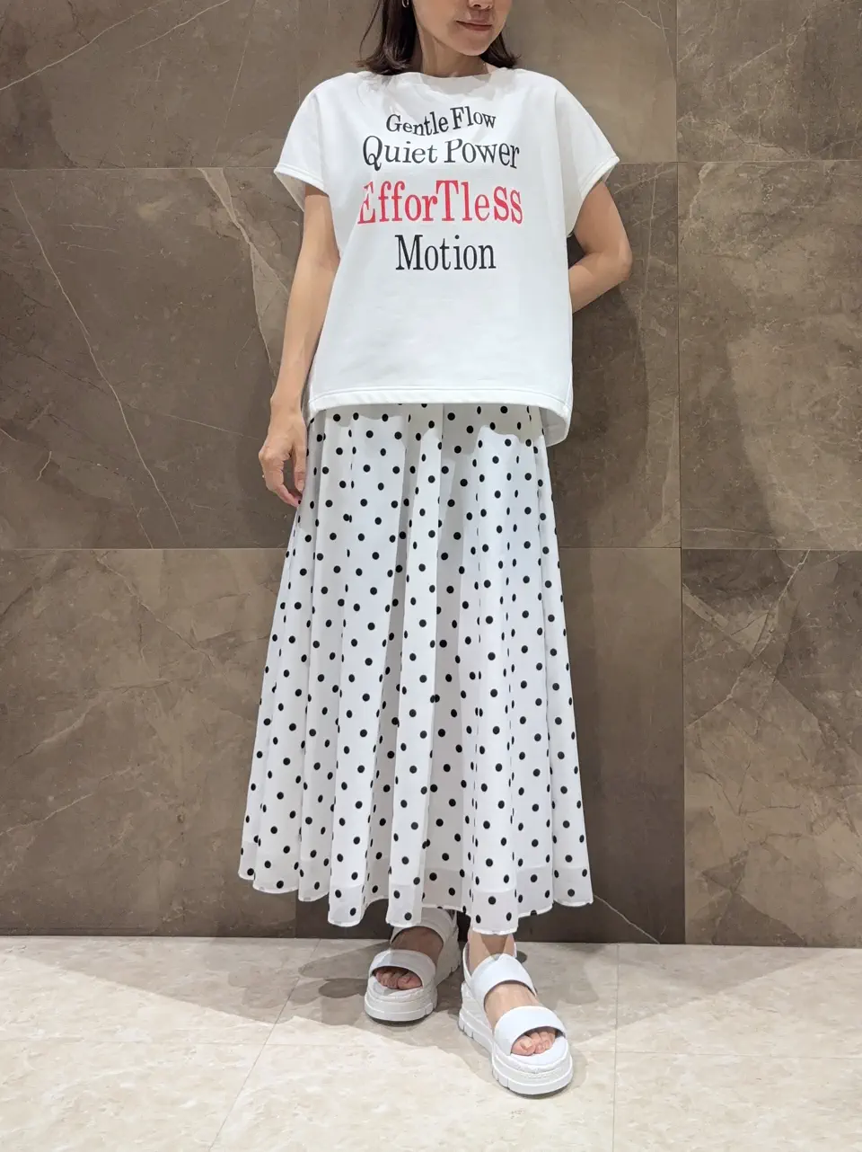 GRACE CONTINENTAL 穐山　香織 コーディネート画像