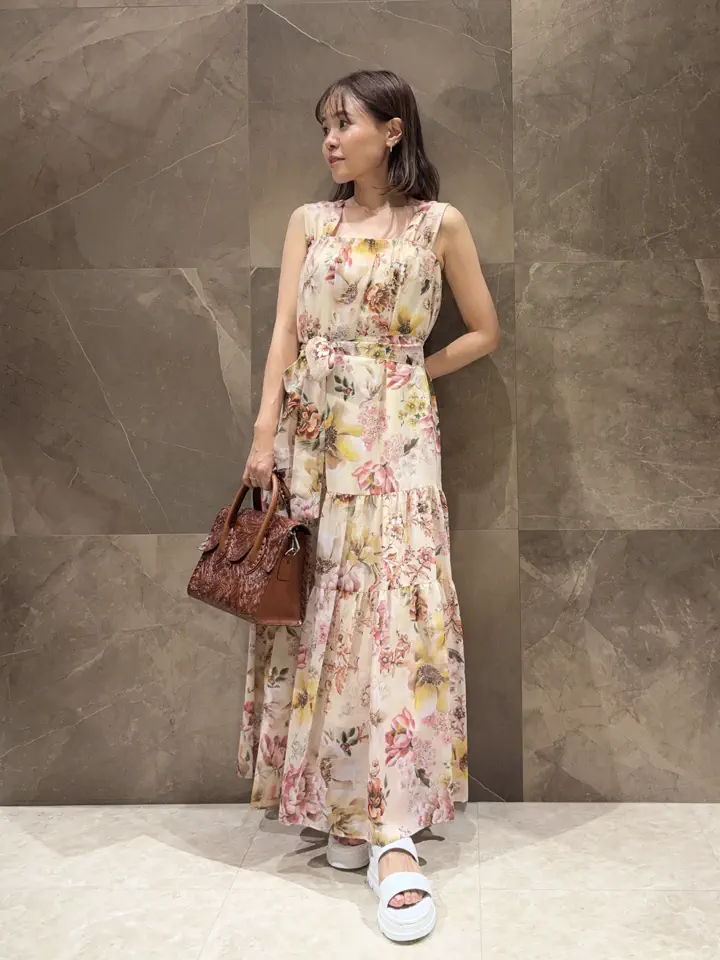 GRACE CONTINENTAL 穐山　香織 コーディネート画像