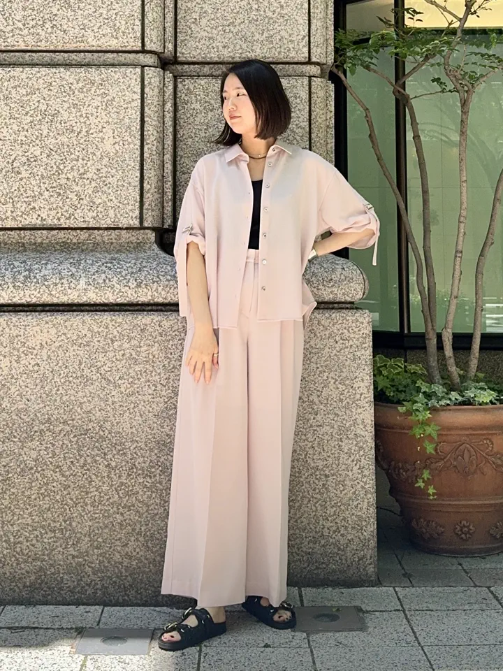 GRACE CONTINENTAL 伊藤　静華 コーディネート画像