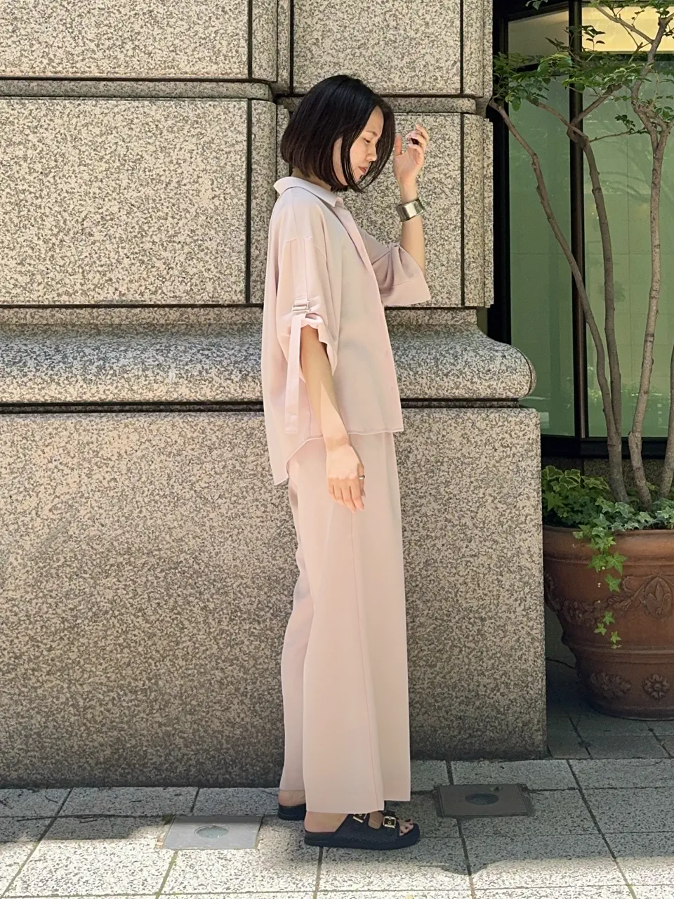 GRACE CONTINENTAL 伊藤　静華 コーディネート画像