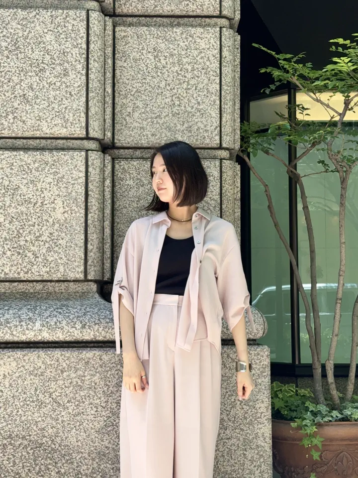 GRACE CONTINENTAL 伊藤　静華 コーディネート画像