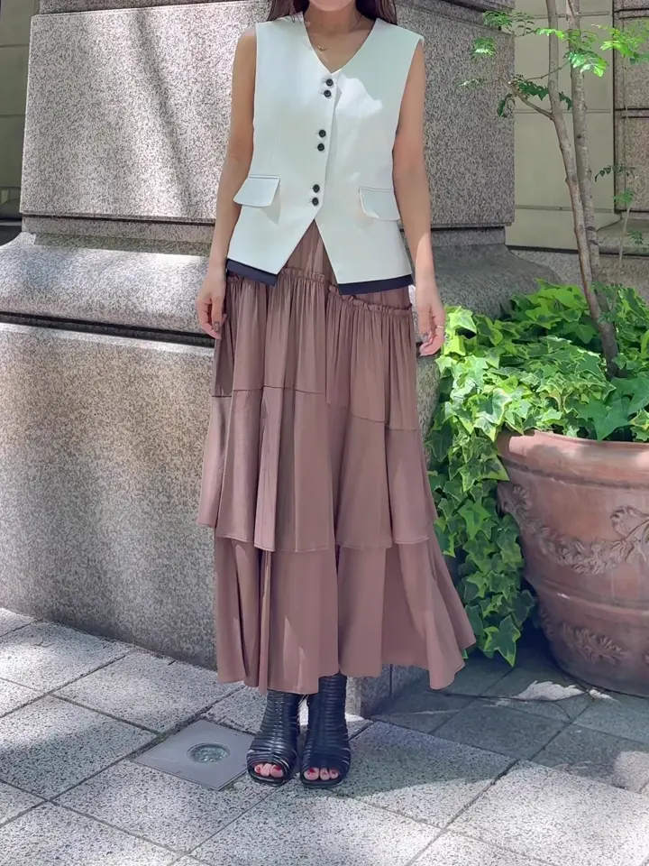 GRACE CONTINENTAL yukimi yonee コーディネート画像