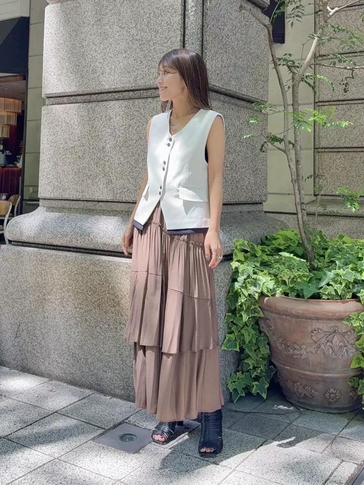 GRACE CONTINENTAL yukimi yonee コーディネート画像