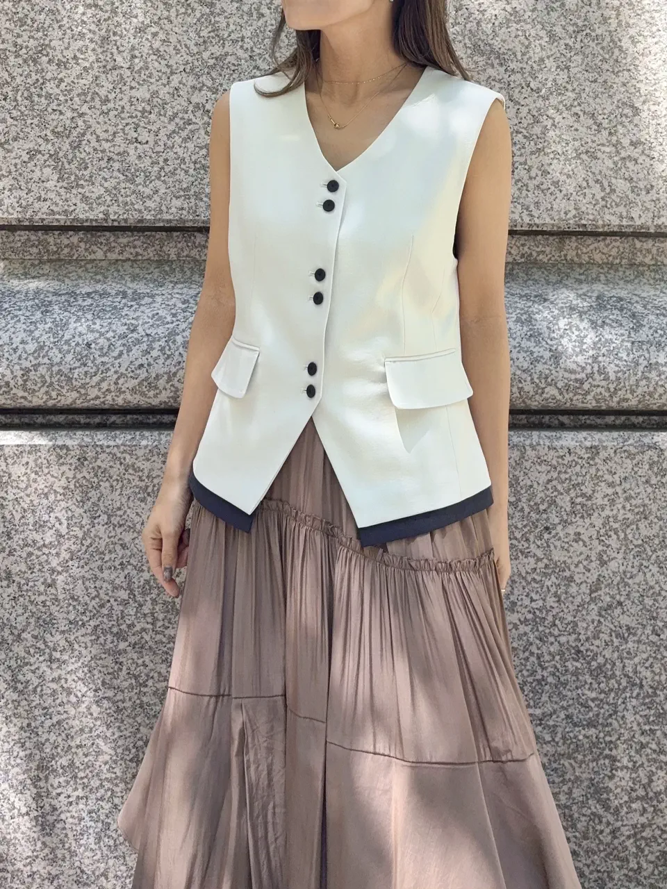 GRACE CONTINENTAL yukimi yonee コーディネート画像