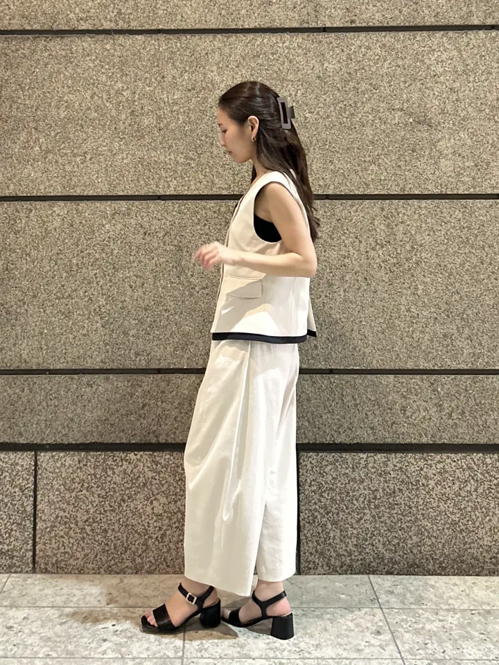 GRACE CONTINENTAL ERINA KATO コーディネート画像
