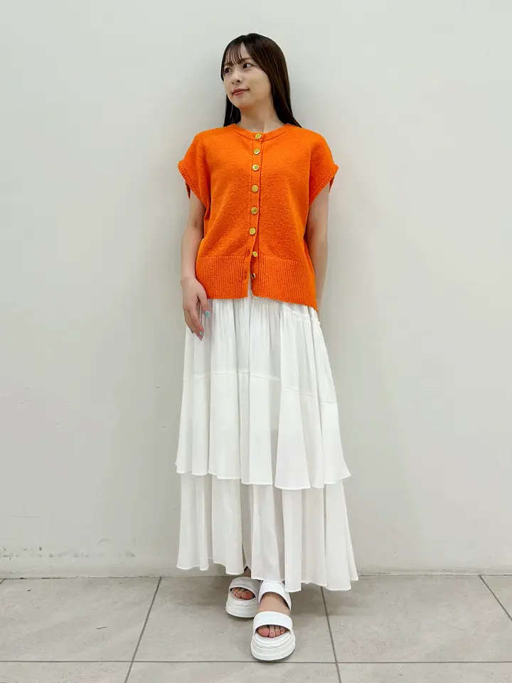 GRACE CONTINENTAL Miu Akamatsu コーディネート画像