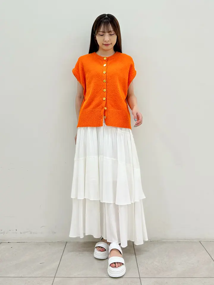 GRACE CONTINENTAL Miu Akamatsu コーディネート画像