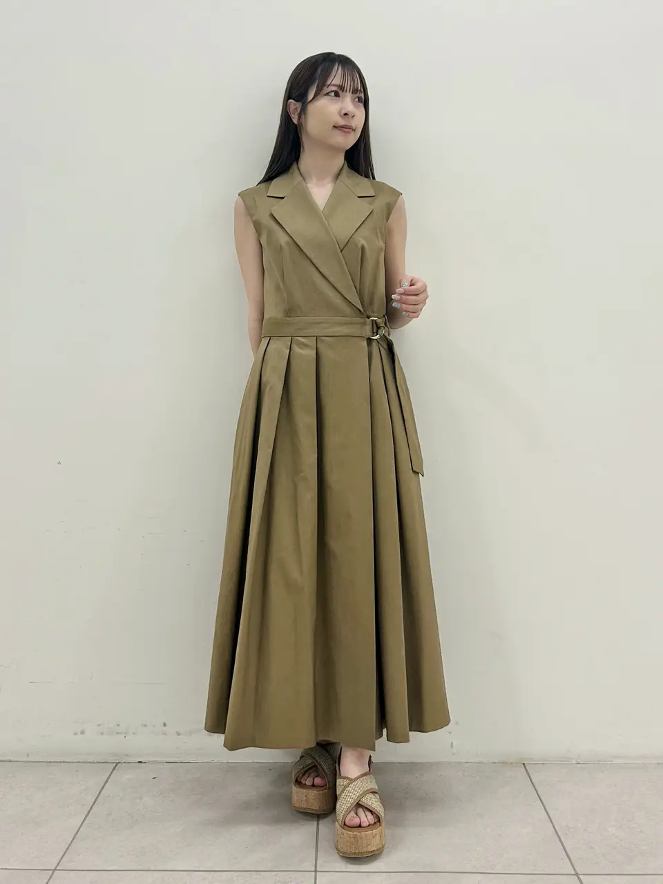  Miu Akamatsu コーディネート画像