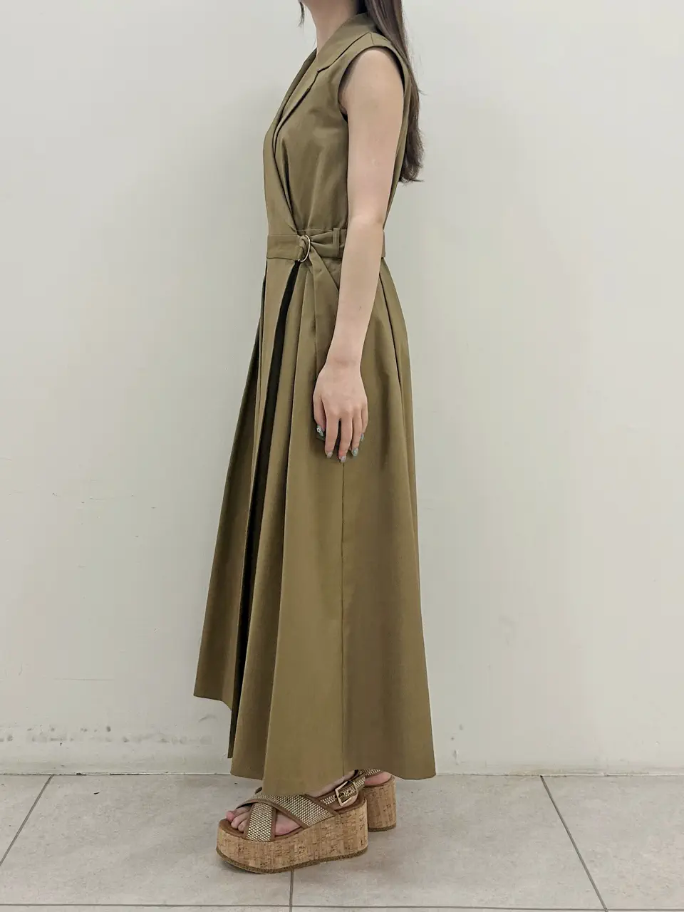 GRACE CONTINENTAL Miu Akamatsu コーディネート画像