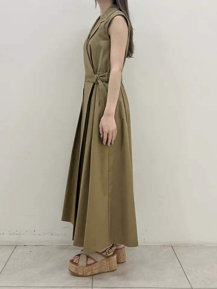 GRACE CONTINENTAL Miu Akamatsu コーディネート画像