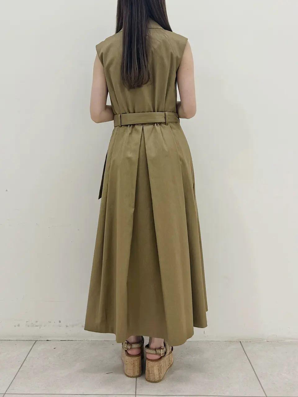 GRACE CONTINENTAL Miu Akamatsu コーディネート画像