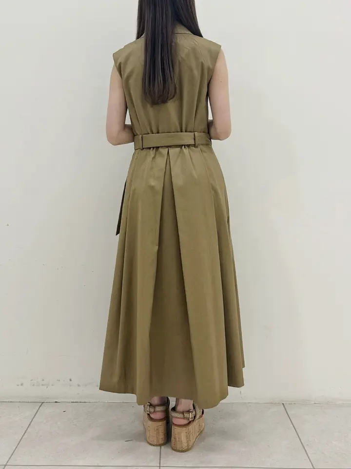GRACE CONTINENTAL Miu Akamatsu コーディネート画像