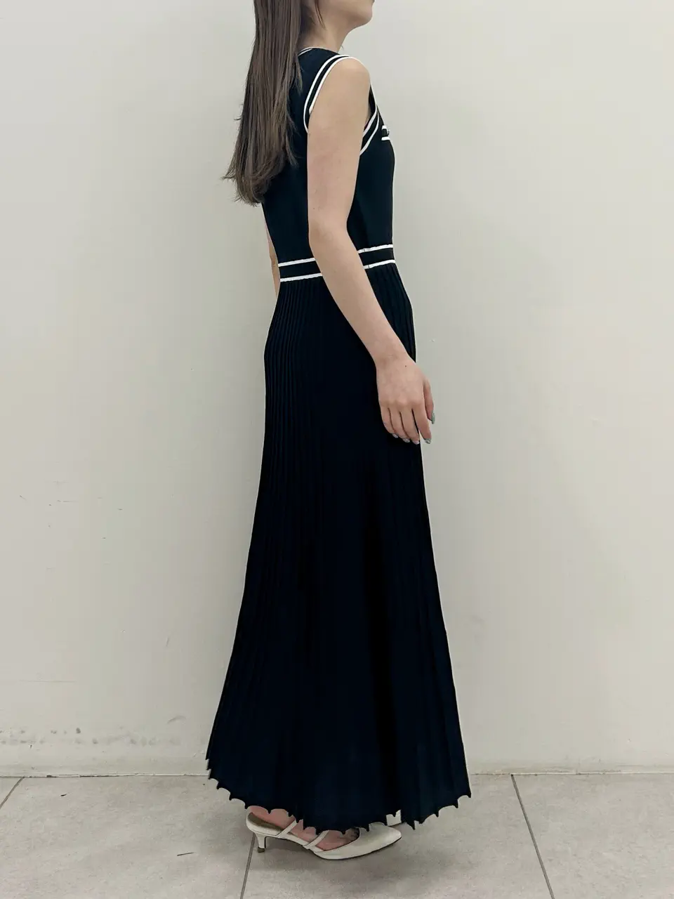 GRACE CONTINENTAL Miu Akamatsu コーディネート画像