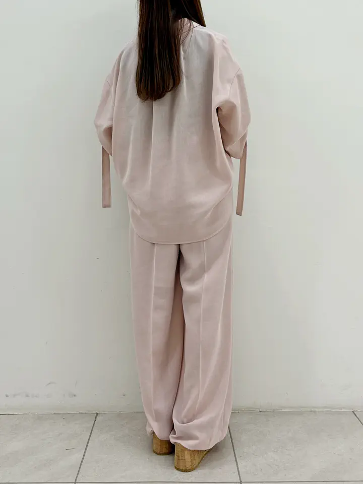 GRACE CONTINENTAL Miu Akamatsu コーディネート画像