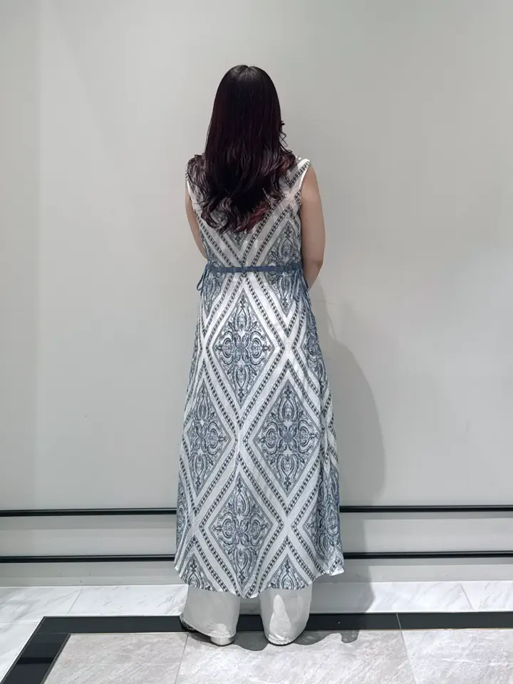 GRACE CONTINENTAL MOMOKO コーディネート画像