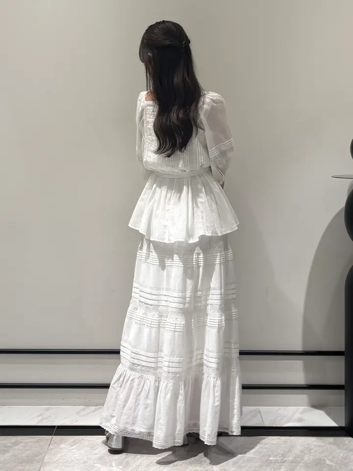GRACE CONTINENTAL Kikuchi コーディネート画像