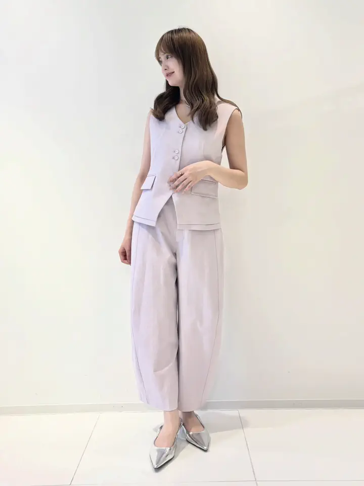 GRACE CONTINENTAL adachi miyuki コーディネート画像