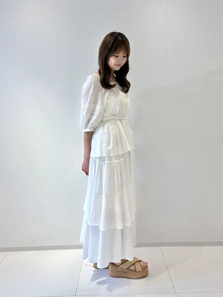 GRACE CONTINENTAL adachi miyuki コーディネート画像