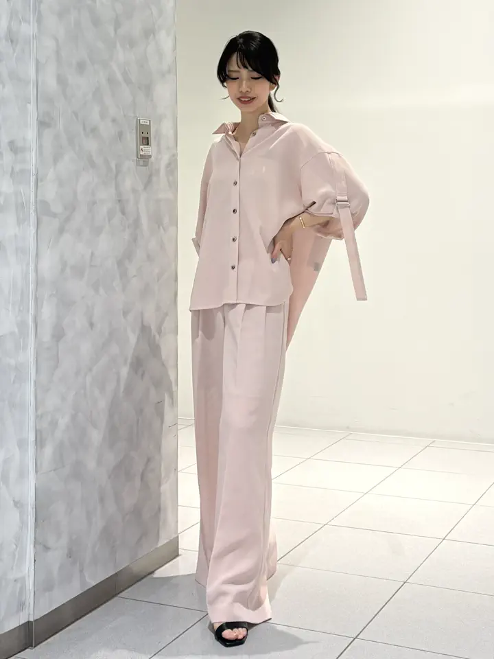 GRACE CONTINENTAL FUKUSHIMA YURIE コーディネート画像