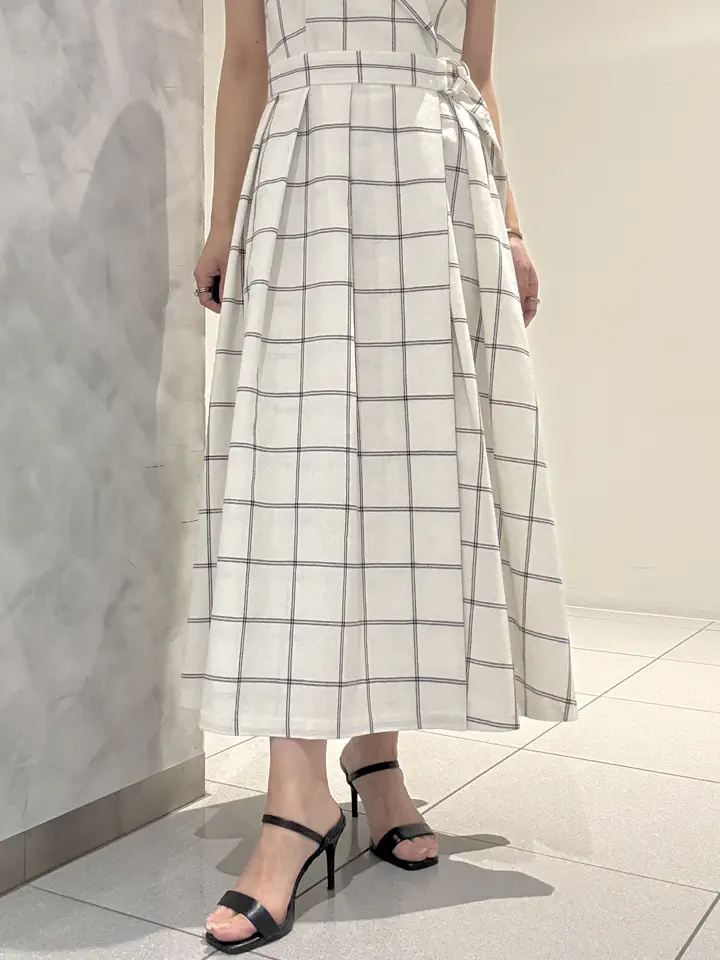 GRACE CONTINENTAL FUKUSHIMA YURIE コーディネート画像