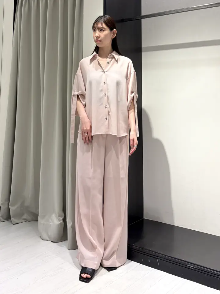 GRACE CONTINENTAL kobayashi コーディネート画像