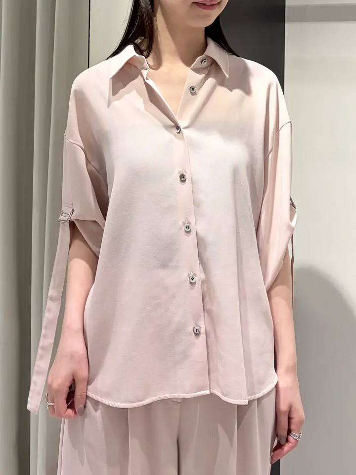 GRACE CONTINENTAL kobayashi コーディネート画像