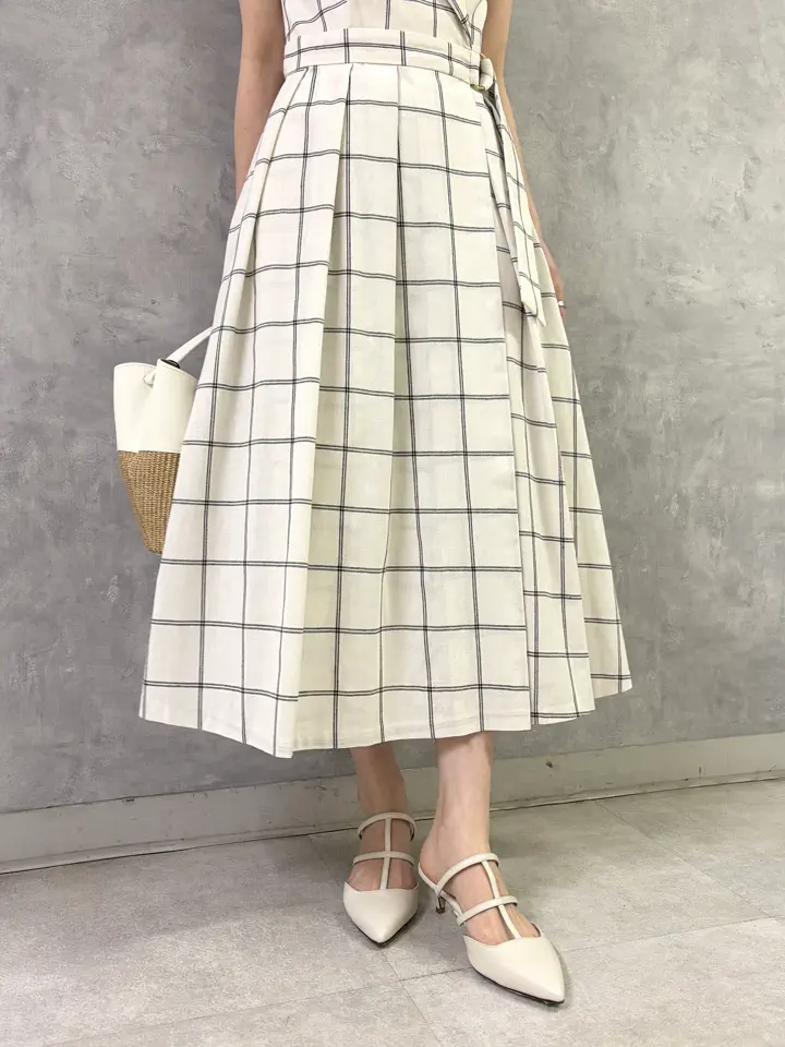 GRACE CONTINENTAL kobayashi コーディネート画像