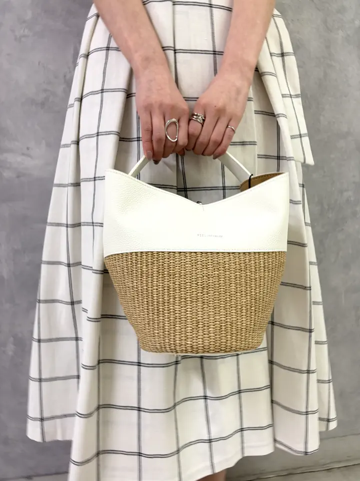 GRACE CONTINENTAL kobayashi コーディネート画像