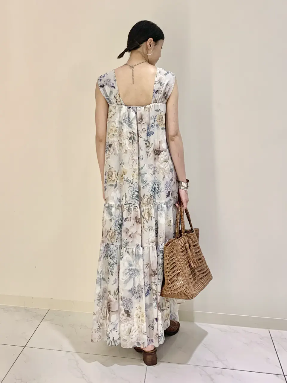 GRACE CONTINENTAL haruka iwasaki コーディネート画像