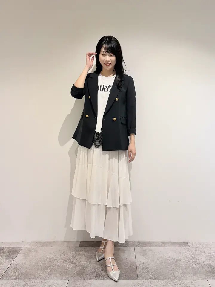 GRACE CONTINENTAL 端場 わかな コーディネート画像