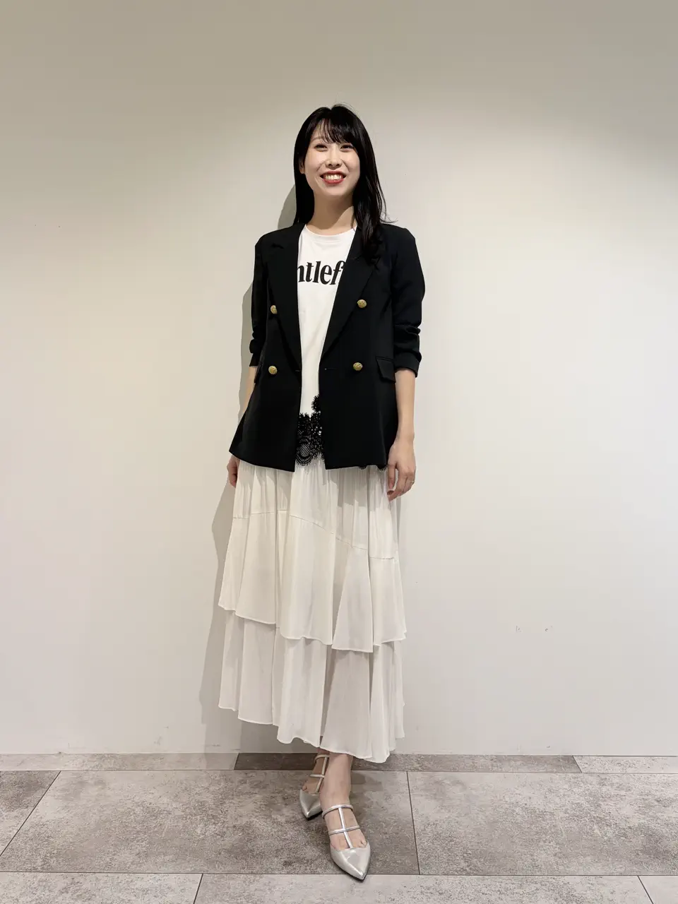 GRACE CONTINENTAL 端場 わかな コーディネート画像