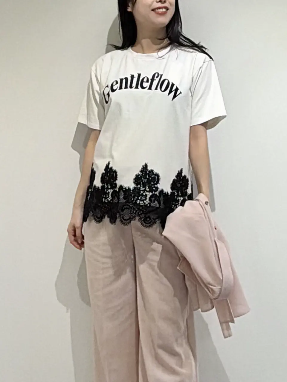 GRACE CONTINENTAL 端場 わかな コーディネート画像