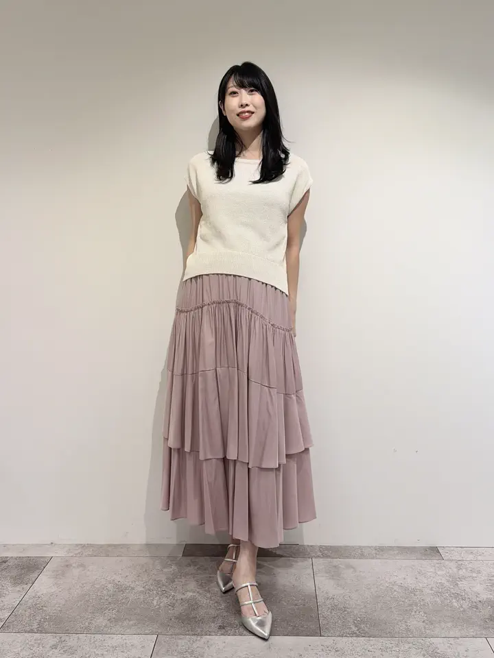 GRACE CONTINENTAL 端場 わかな コーディネート画像
