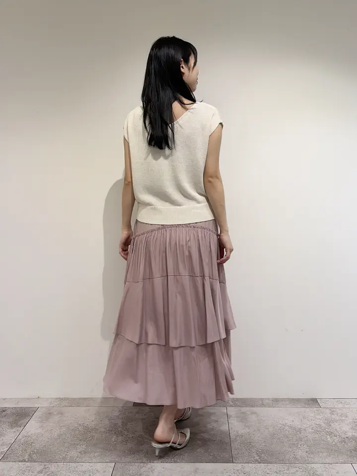 GRACE CONTINENTAL 端場 わかな コーディネート画像
