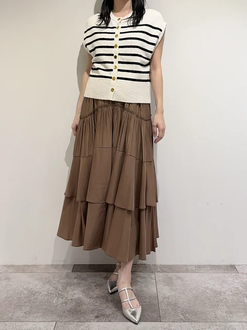 GRACE CONTINENTAL 端場 わかな コーディネート画像