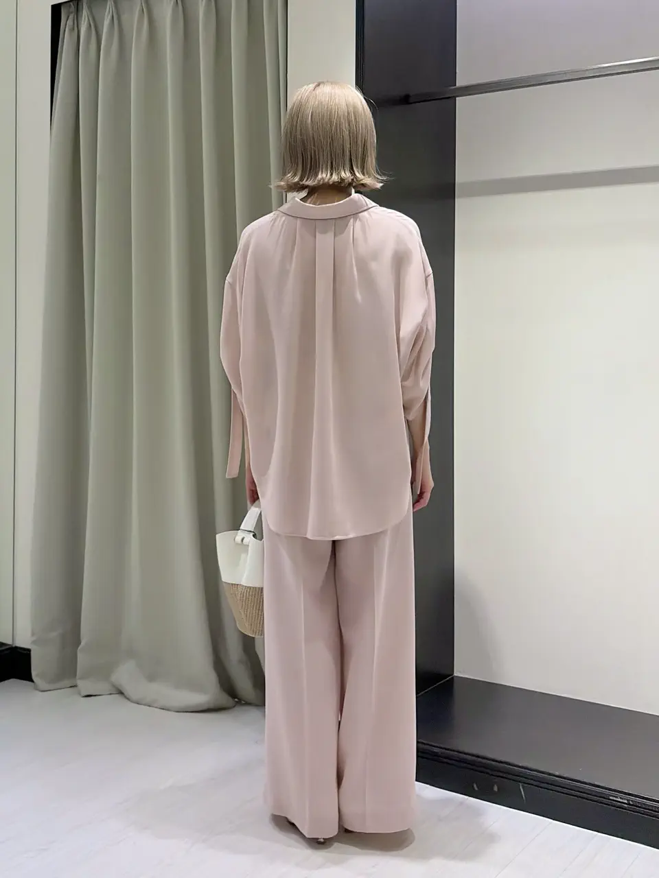 GRACE CONTINENTAL Abe コーディネート画像