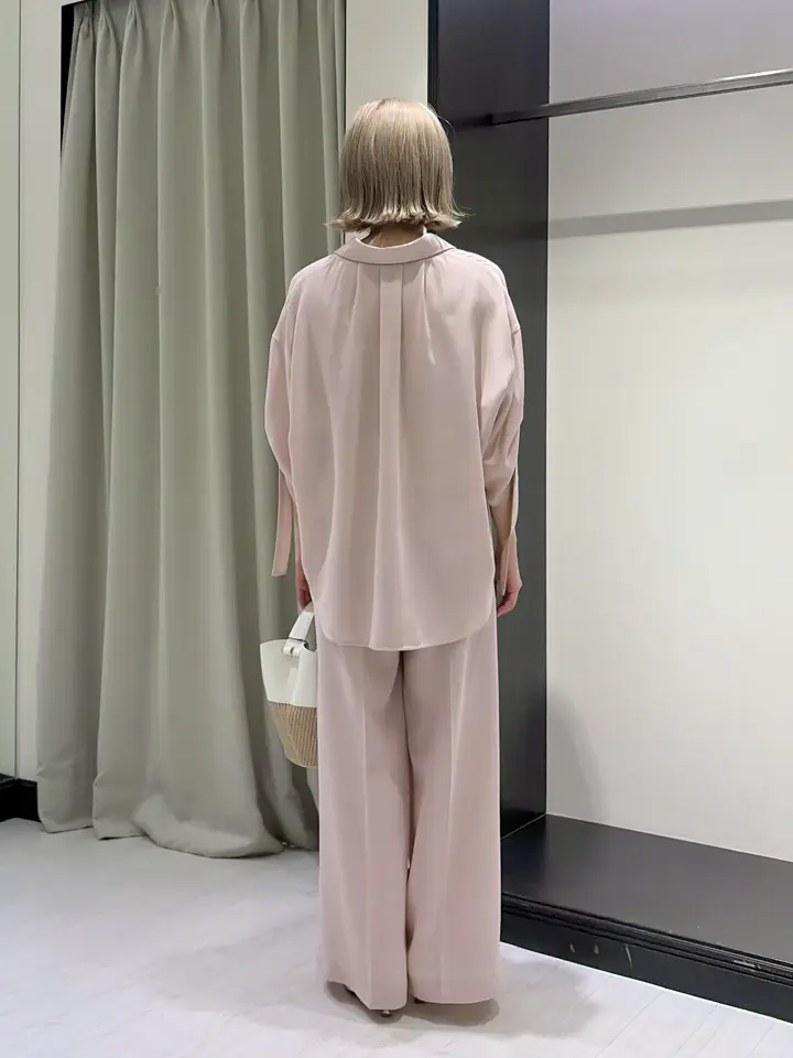GRACE CONTINENTAL Abe コーディネート画像
